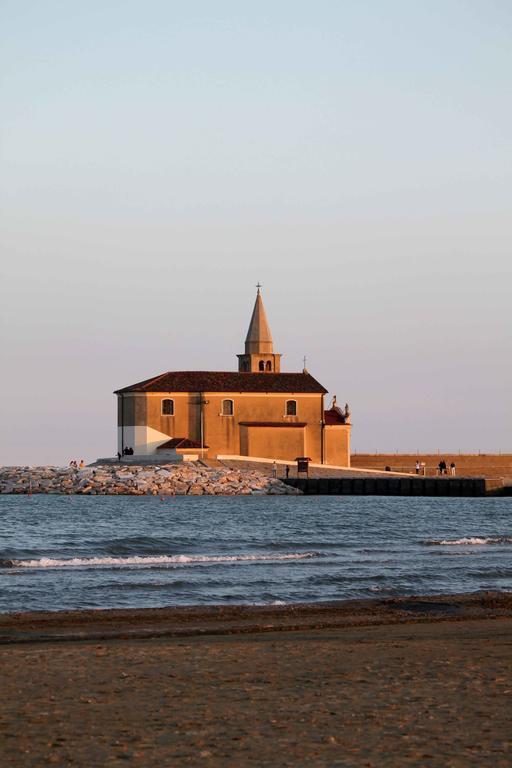 Hotel Delfino Caorle Luaran gambar